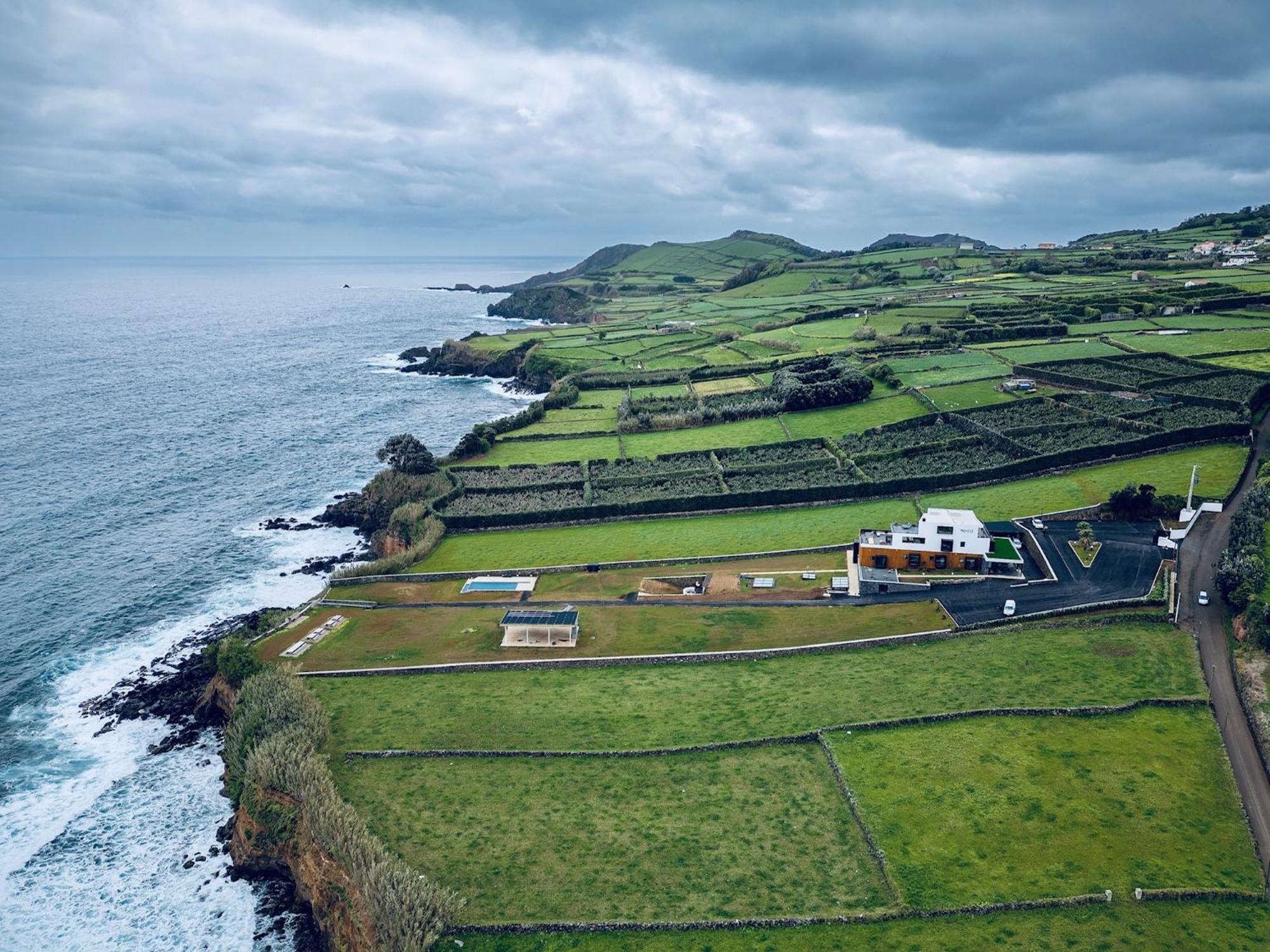 Xhale Azores Angra do Heroísmo Buitenkant foto